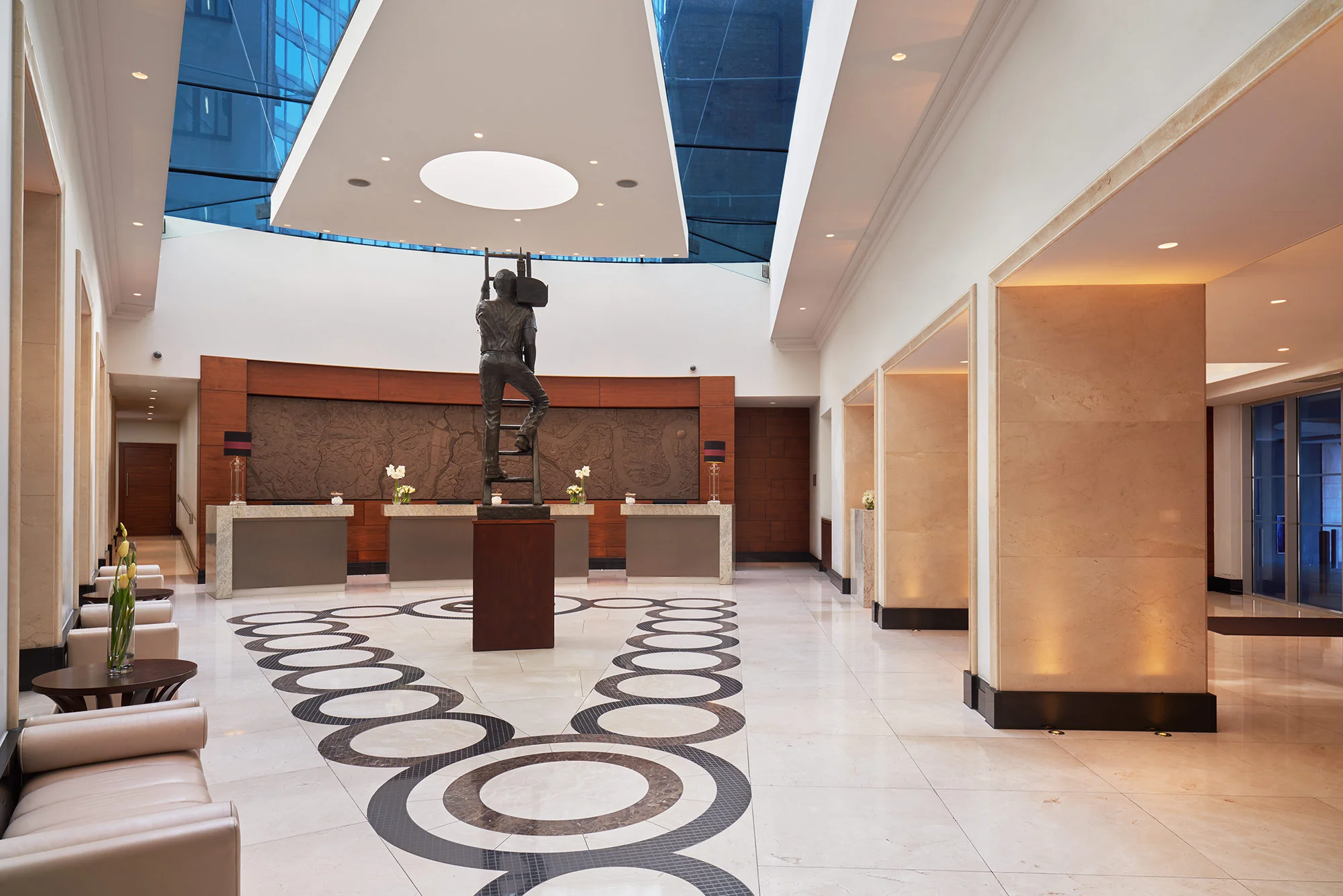 Entrance_Lobby.jpg