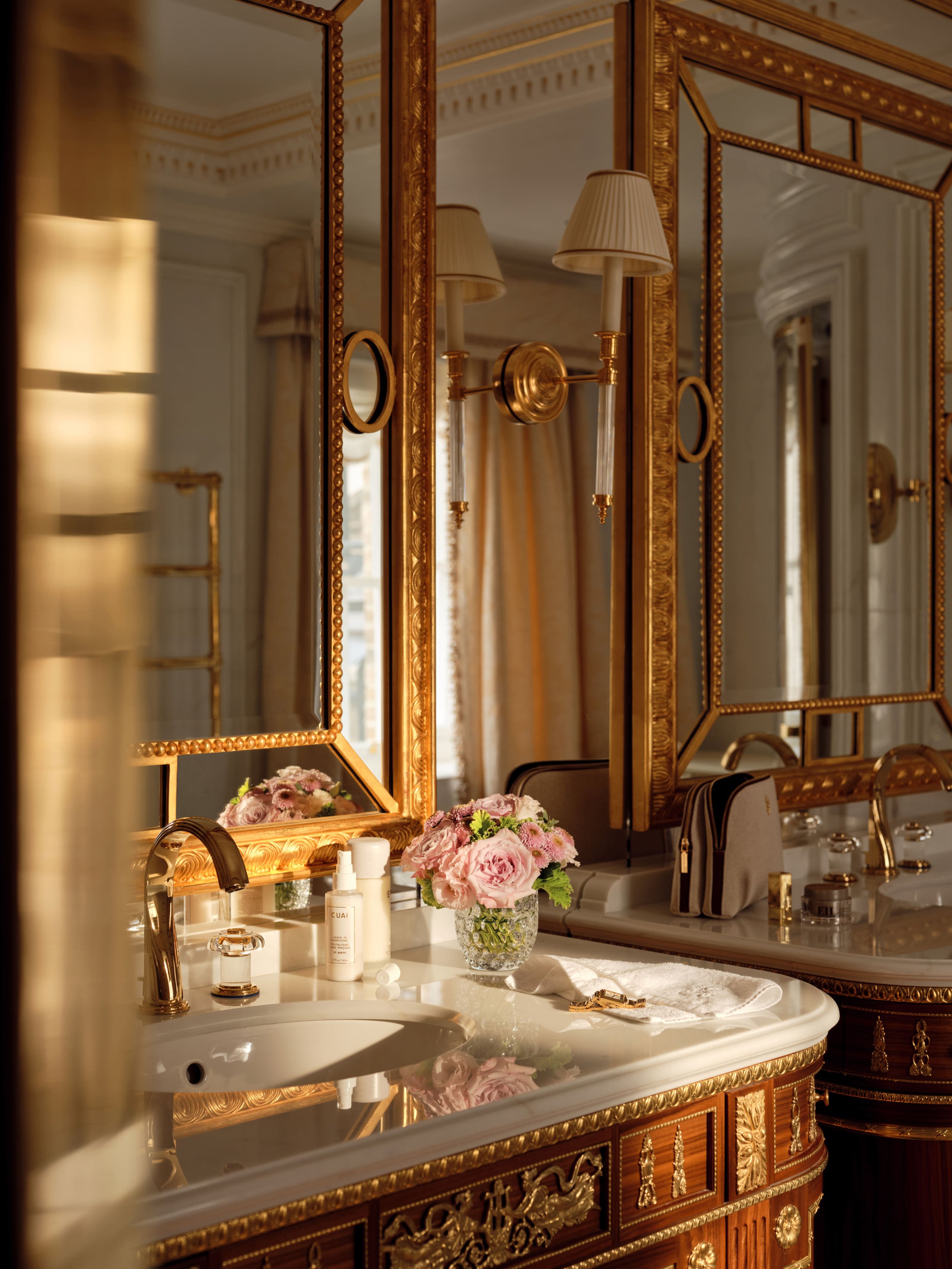 The_Ritz_London_Royal_Suite_Bathroom_1_Jack_Hardy_2026.jpg
