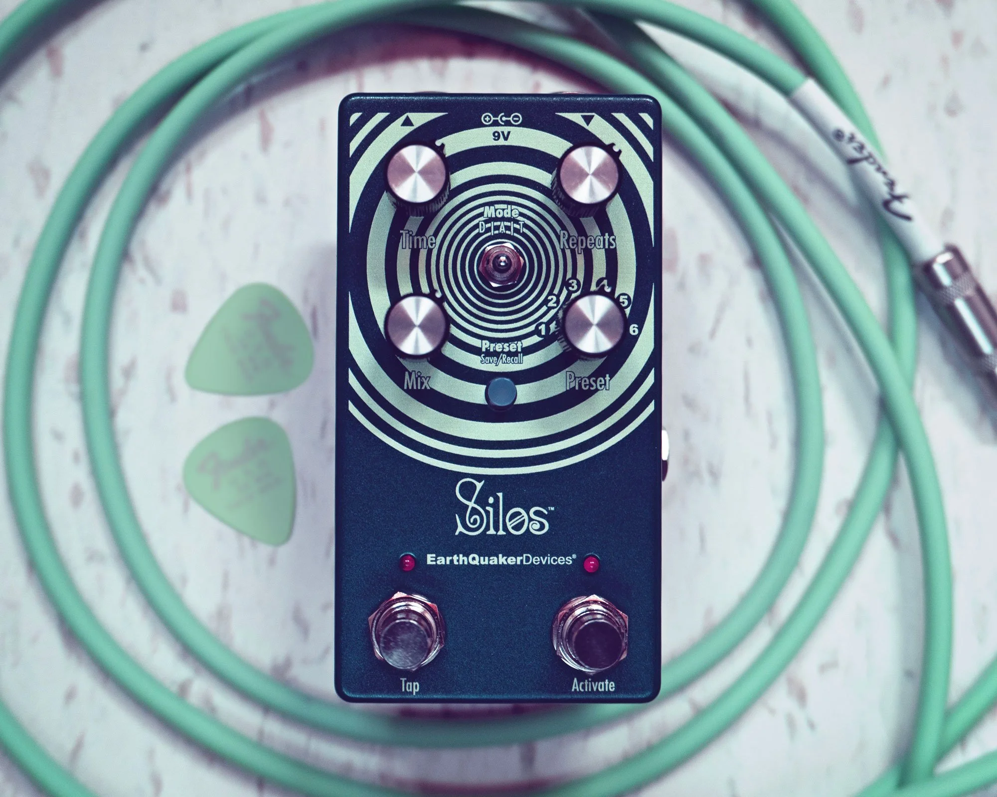EarthQuaker-Devices-Silos-Pedal.jpg