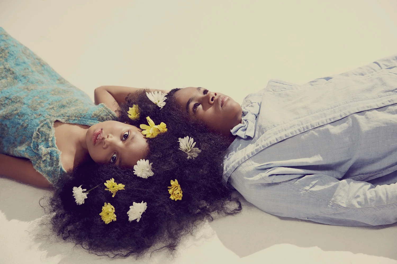 Shot12_SiblingLove_171_R1.jpg