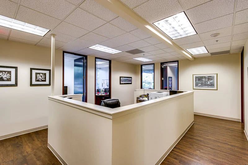 20170708 Interior Buildouts011SMALL.jpg
