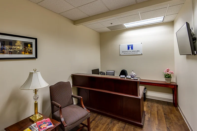 20170708 Interior Buildouts015SMALL.jpg