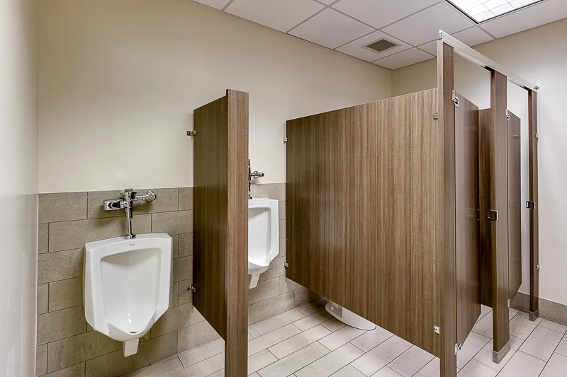 20170708 Interior Buildouts027SMALL.jpg