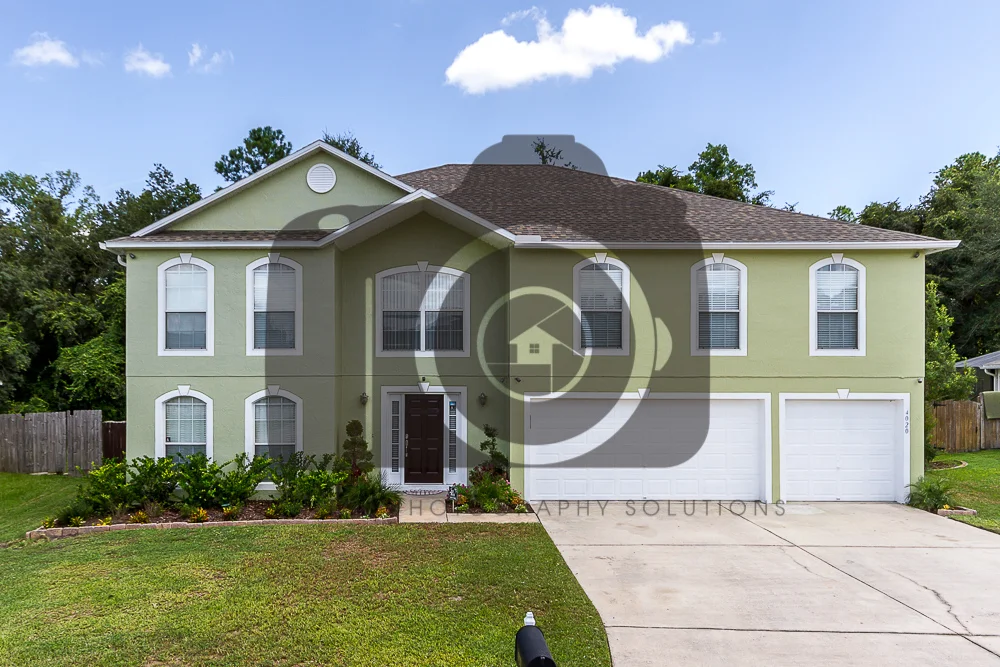 4020 Half Moon Circle