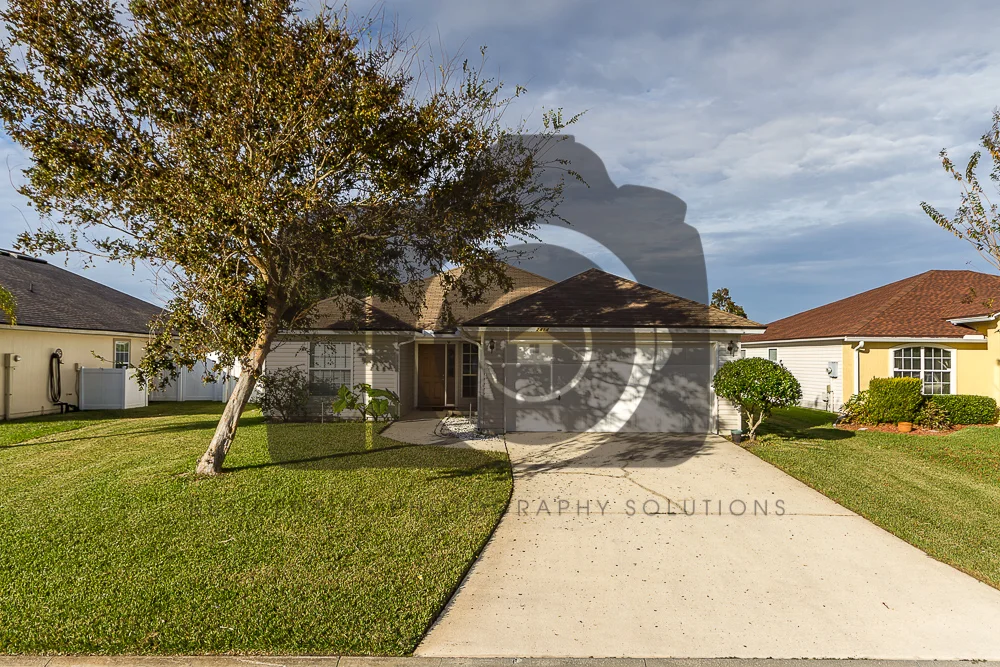 2414 Bentwater Drive West