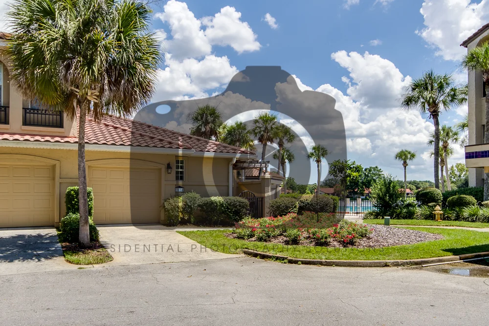 3824 La Vista Circle