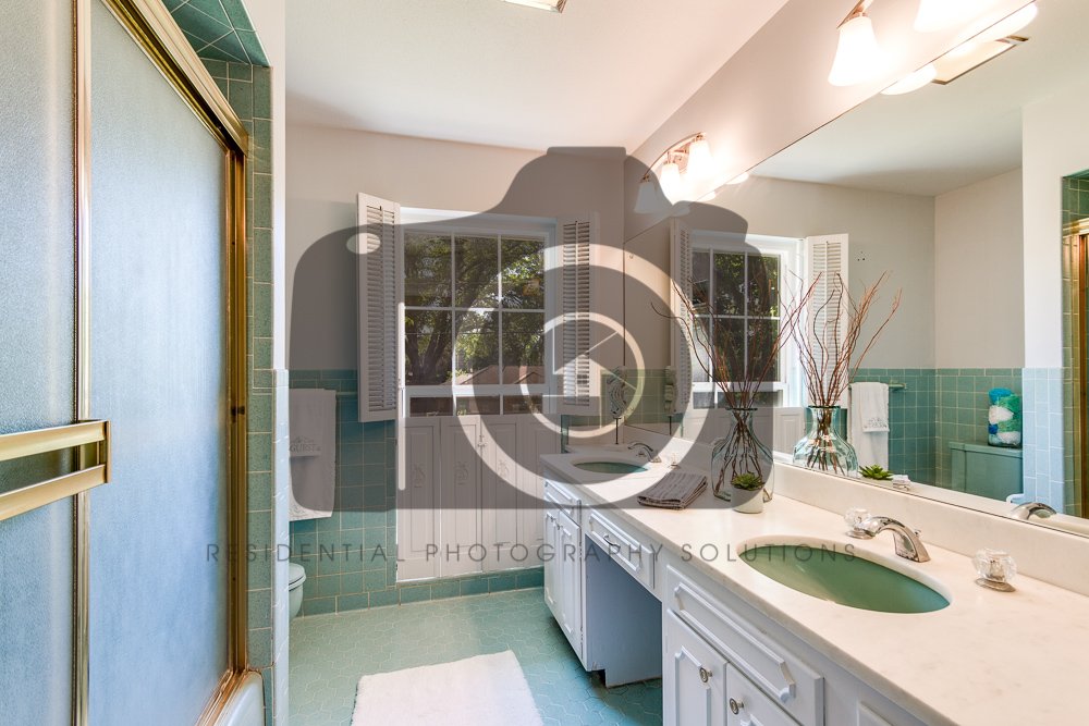 6715 Madrid Avenue Re-Shoot