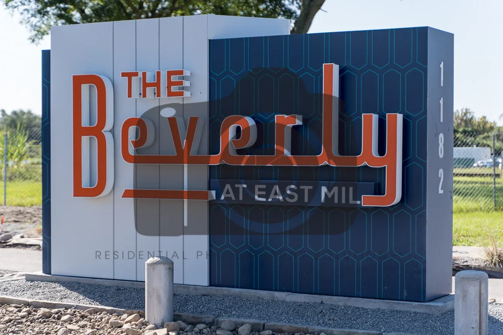 Beverly Exterior and Monument Photographs