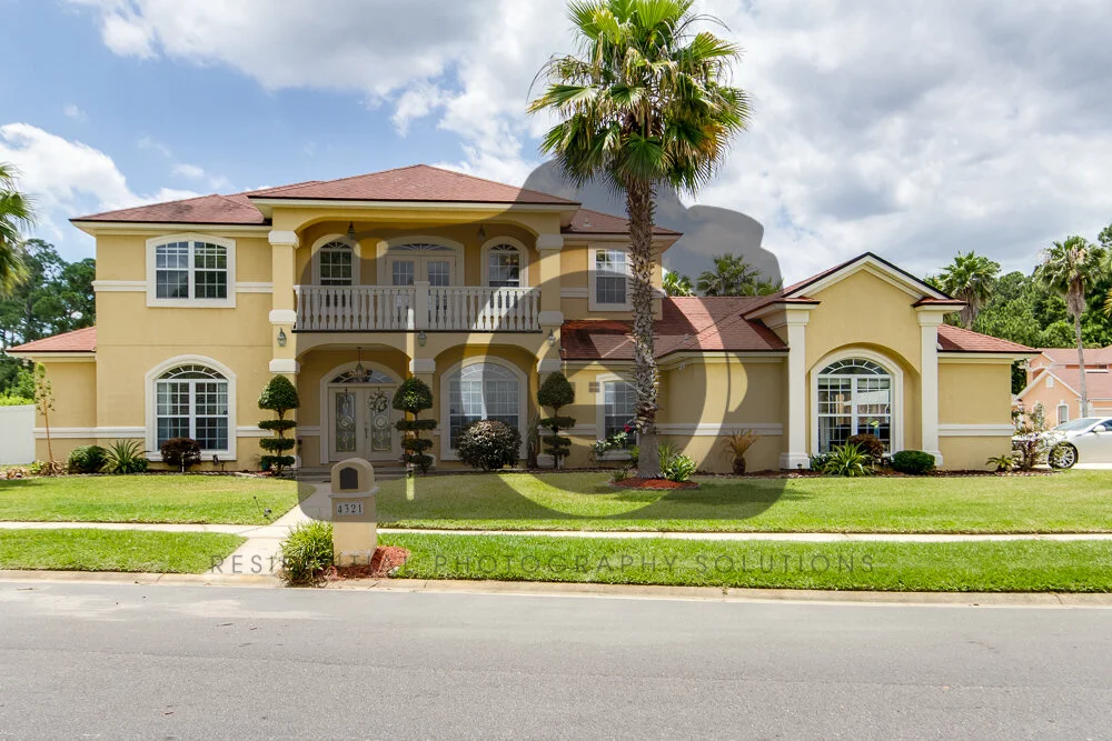 4321 Boat Club Drive