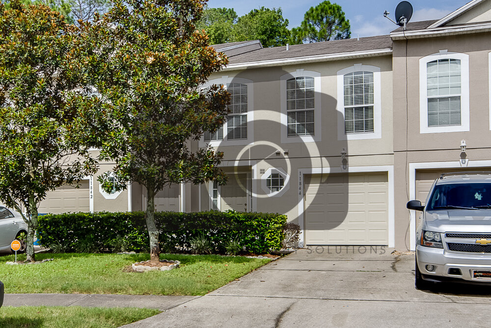 11844 Lake Bend Circle