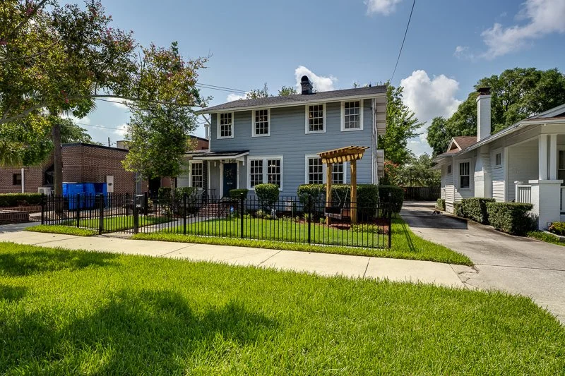 2568 Herschel Street