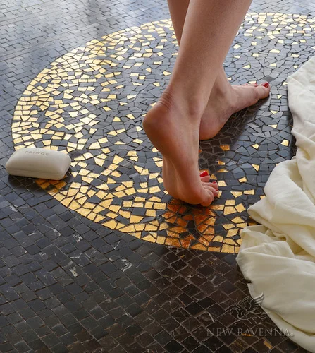 NewRavenna_soleilfeet - Copy.jpg