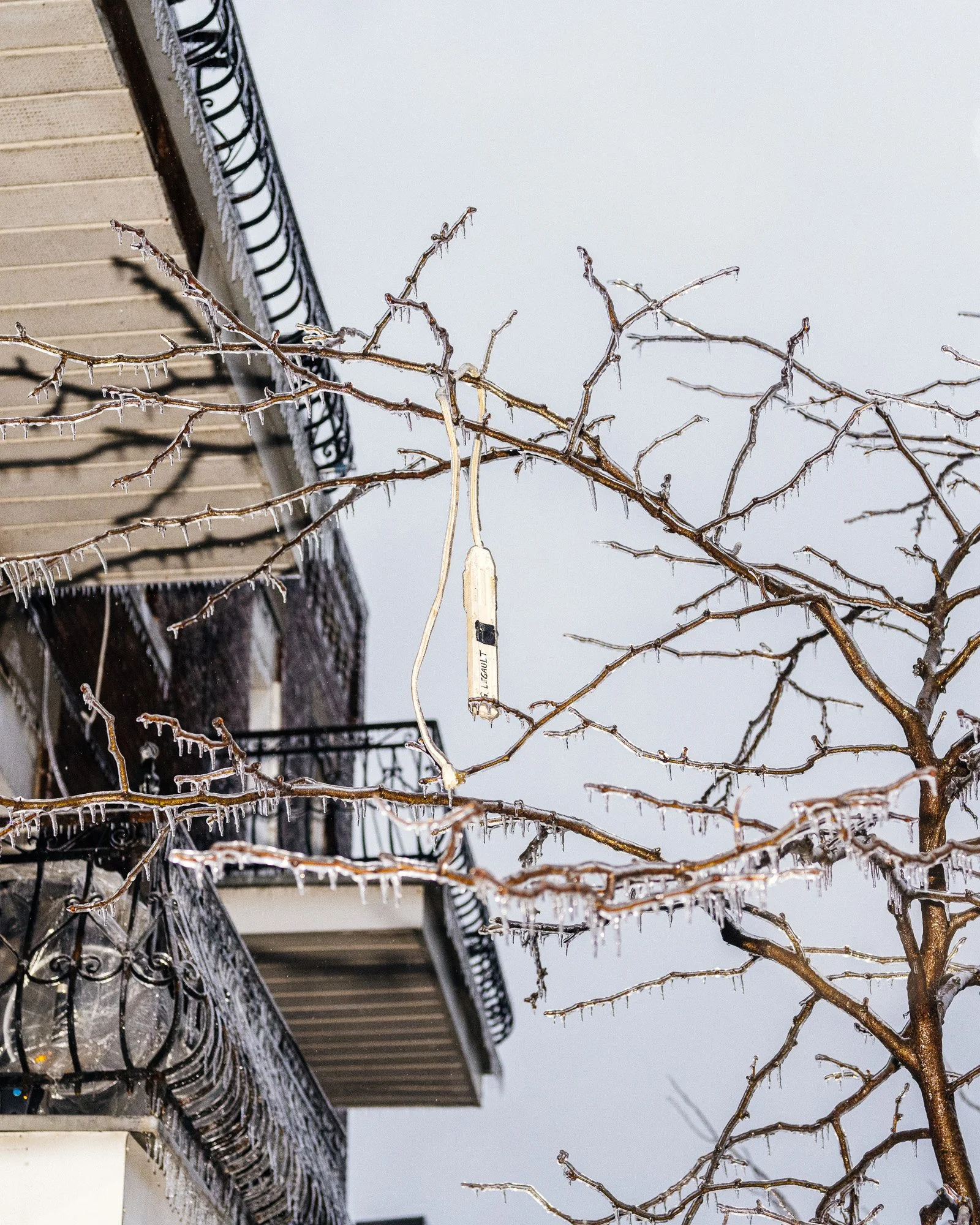 montreal-ice-storm-verglas-avril-2023-jeff-frenette-photography-16.jpg