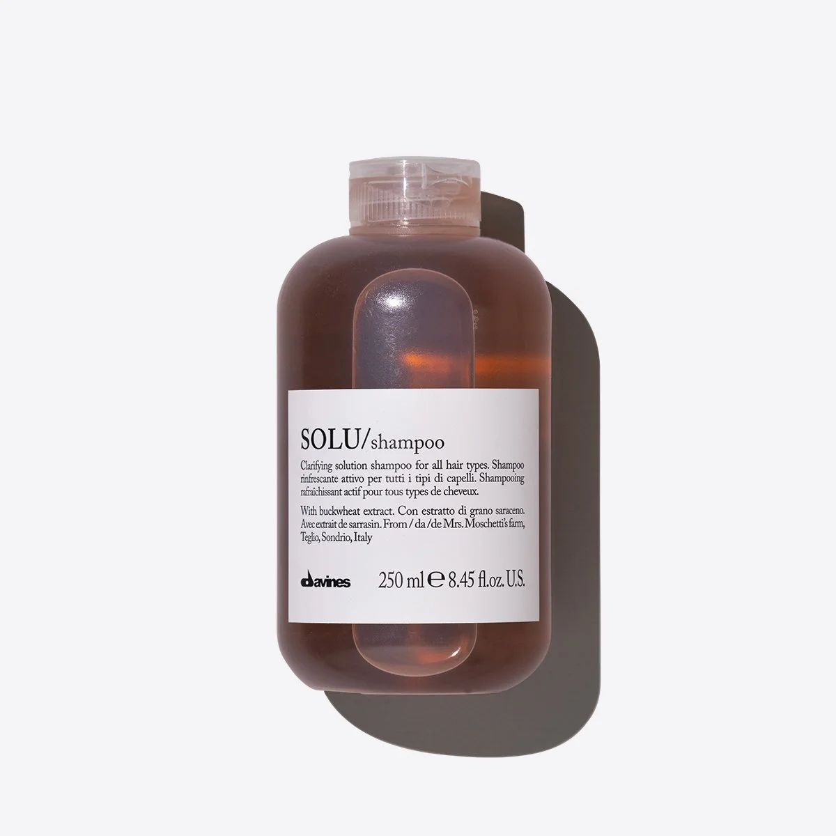 75026_ESSENTIAL_HAIRCARE_SOLU_Shampoo_250ml_Davines_2000x.jpg