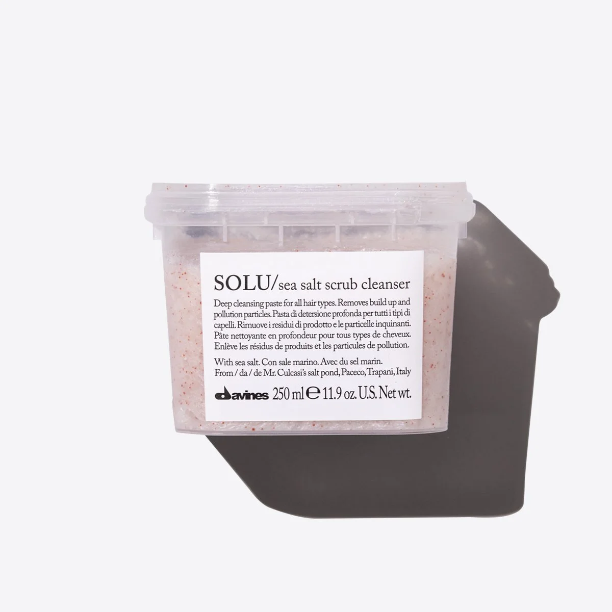 75558_ESSENTIAL_20HAIRCARE_SOLU_Shampoo_20Scrub_250ml_Davines_2000x.jpg