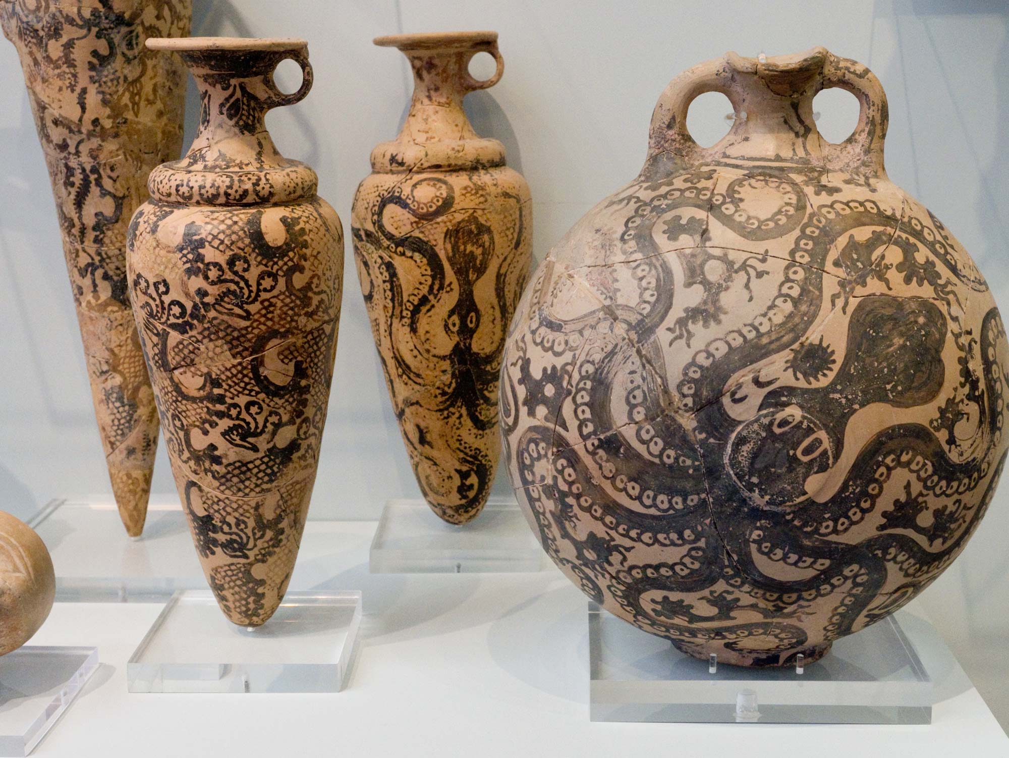 travel-greece-octopus-vessels.jpg