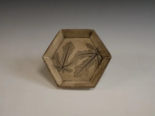 hex_plate_sm_1.jpg
