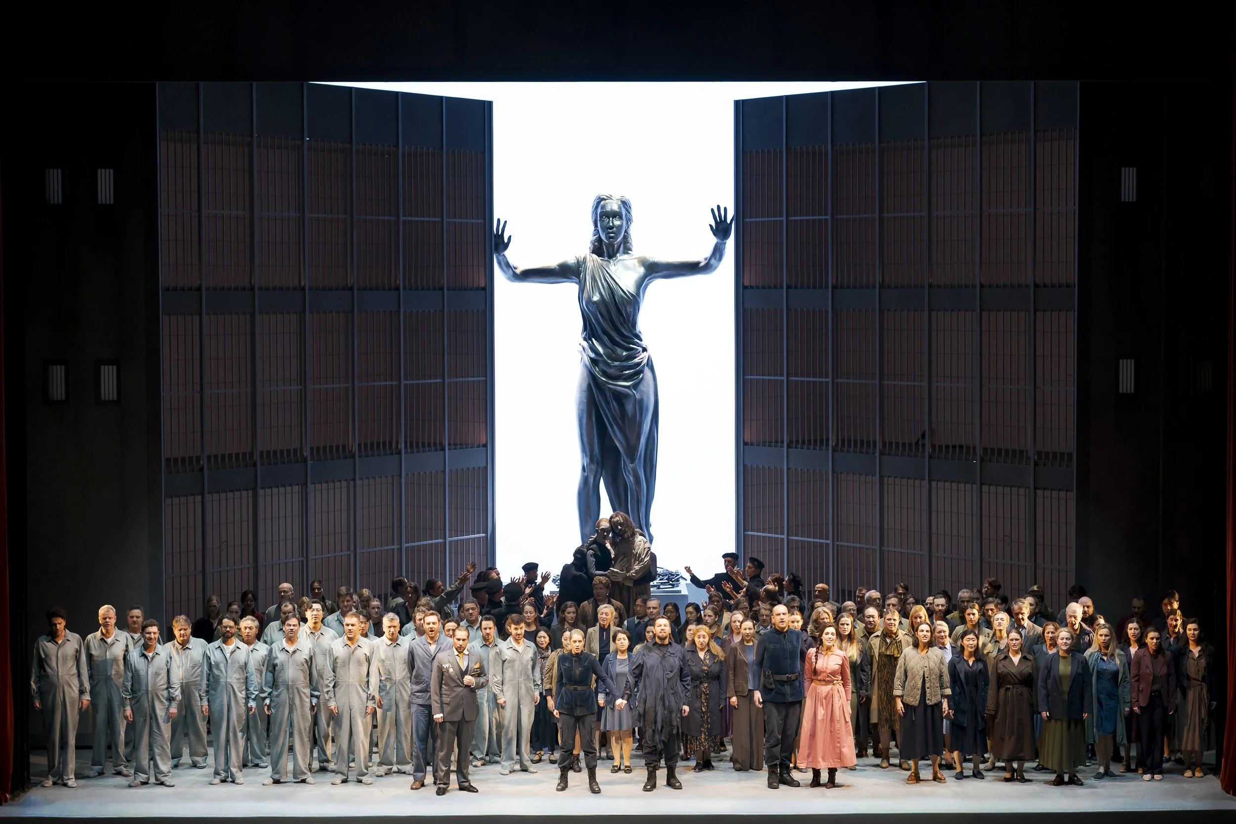Fidelio_ENSEMBLE_036 (c) Werner Kmetitsch.jpg