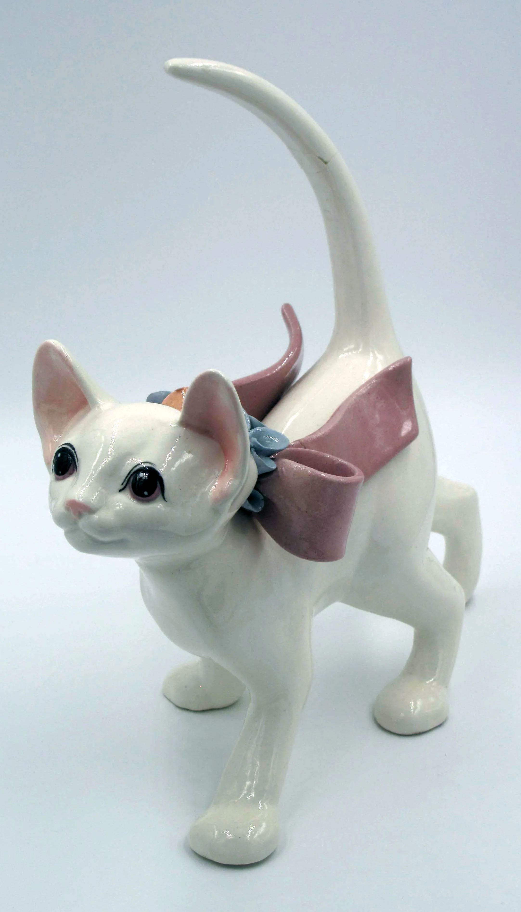 Made in Japan Cat - Obviously a Freeman McFarlin Copy