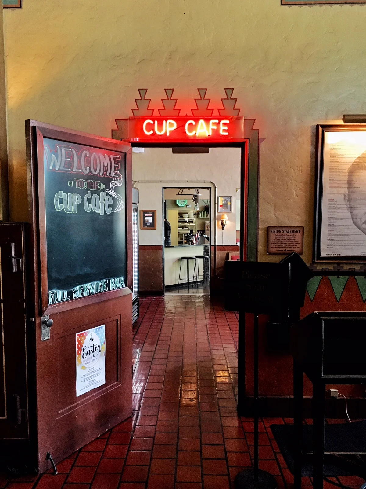 Cup Cafe