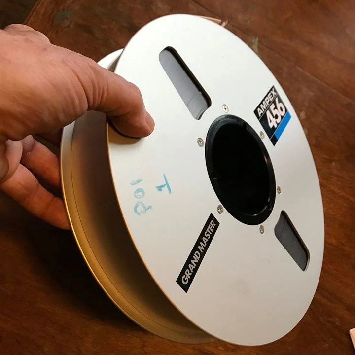 "Shake of Big Hands" (1st Chicago Version) 