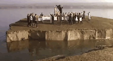 Underground_Float.gif