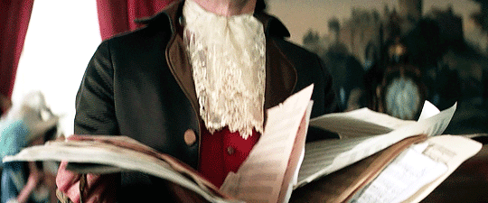 Amadeus-1.gif