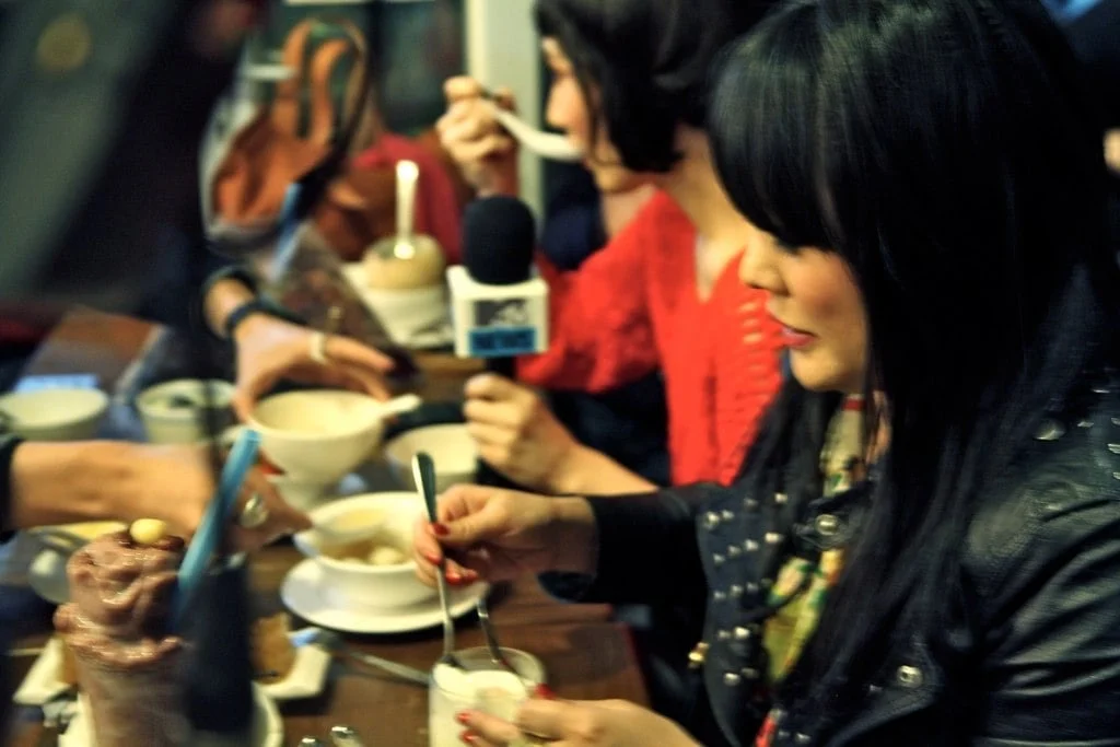 Hong Kong: Nightlife with Josie &amp; the Uni Boys