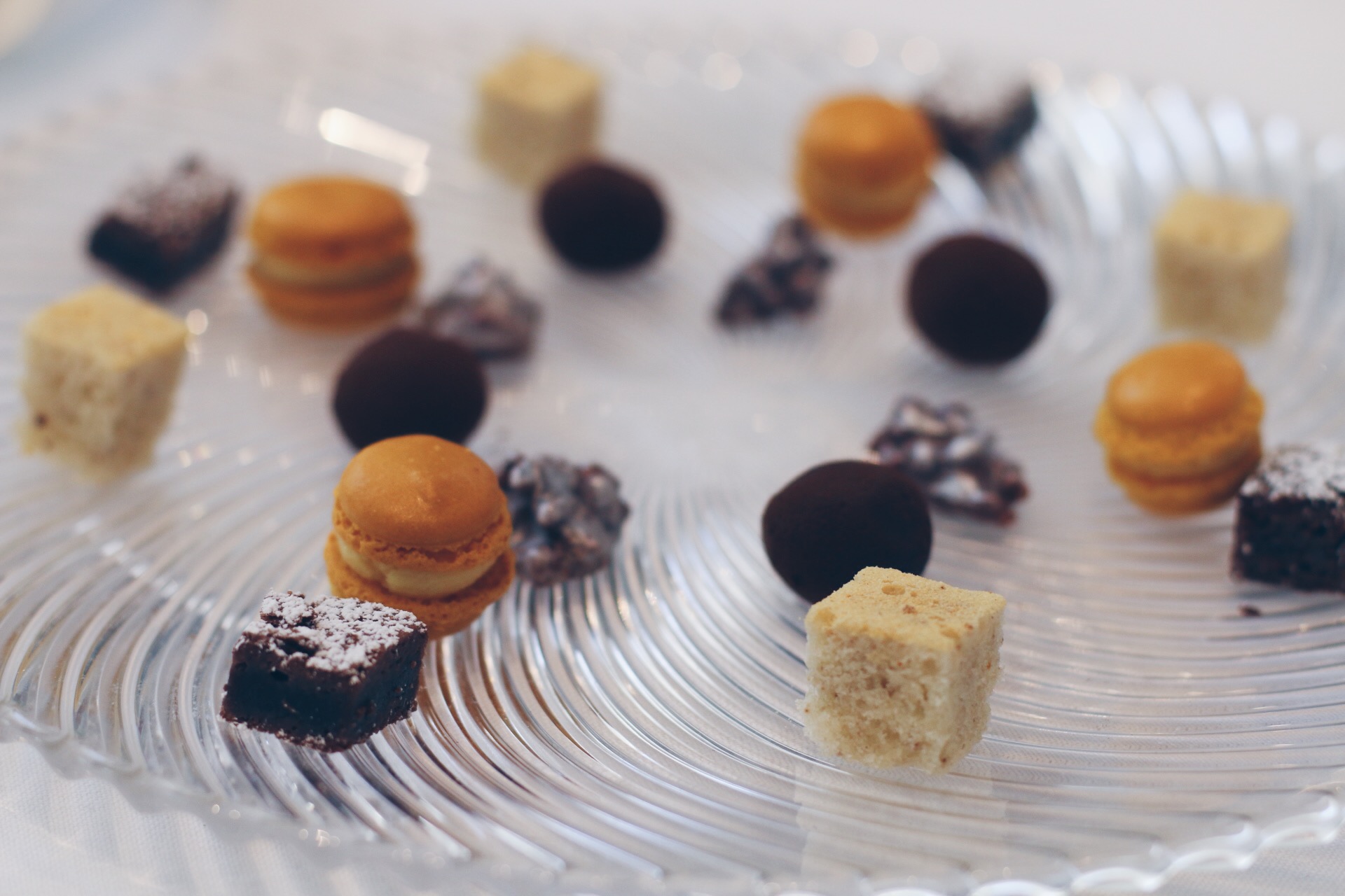 SWEET ENDINGS 