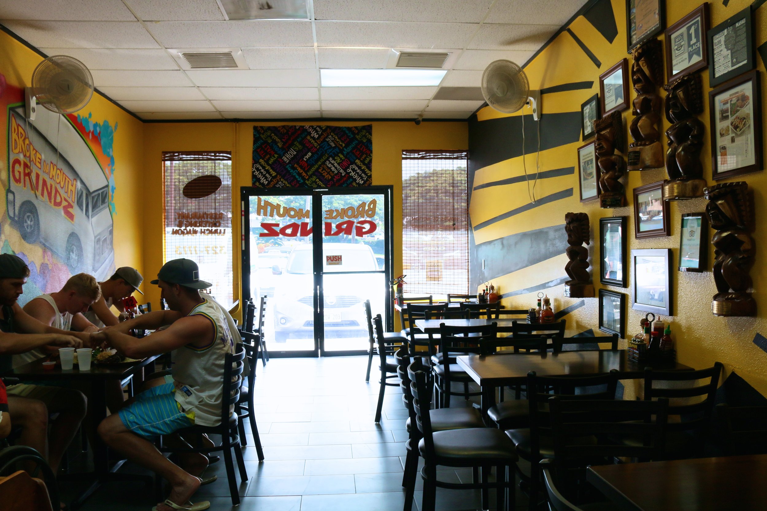 LUNCH AT BROKE DA MOUTH GRINDZ