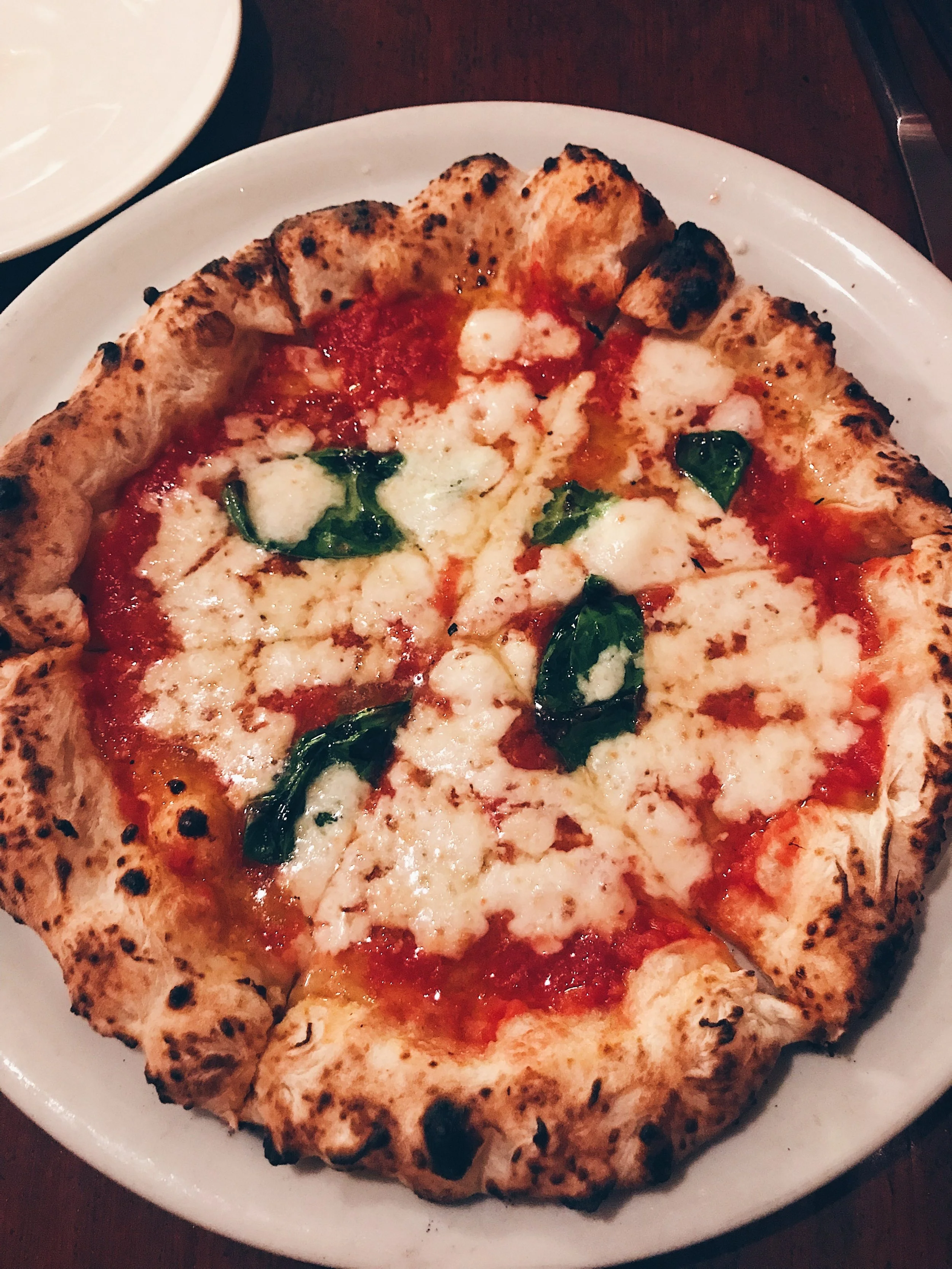 Savoy 's margarita pizza.