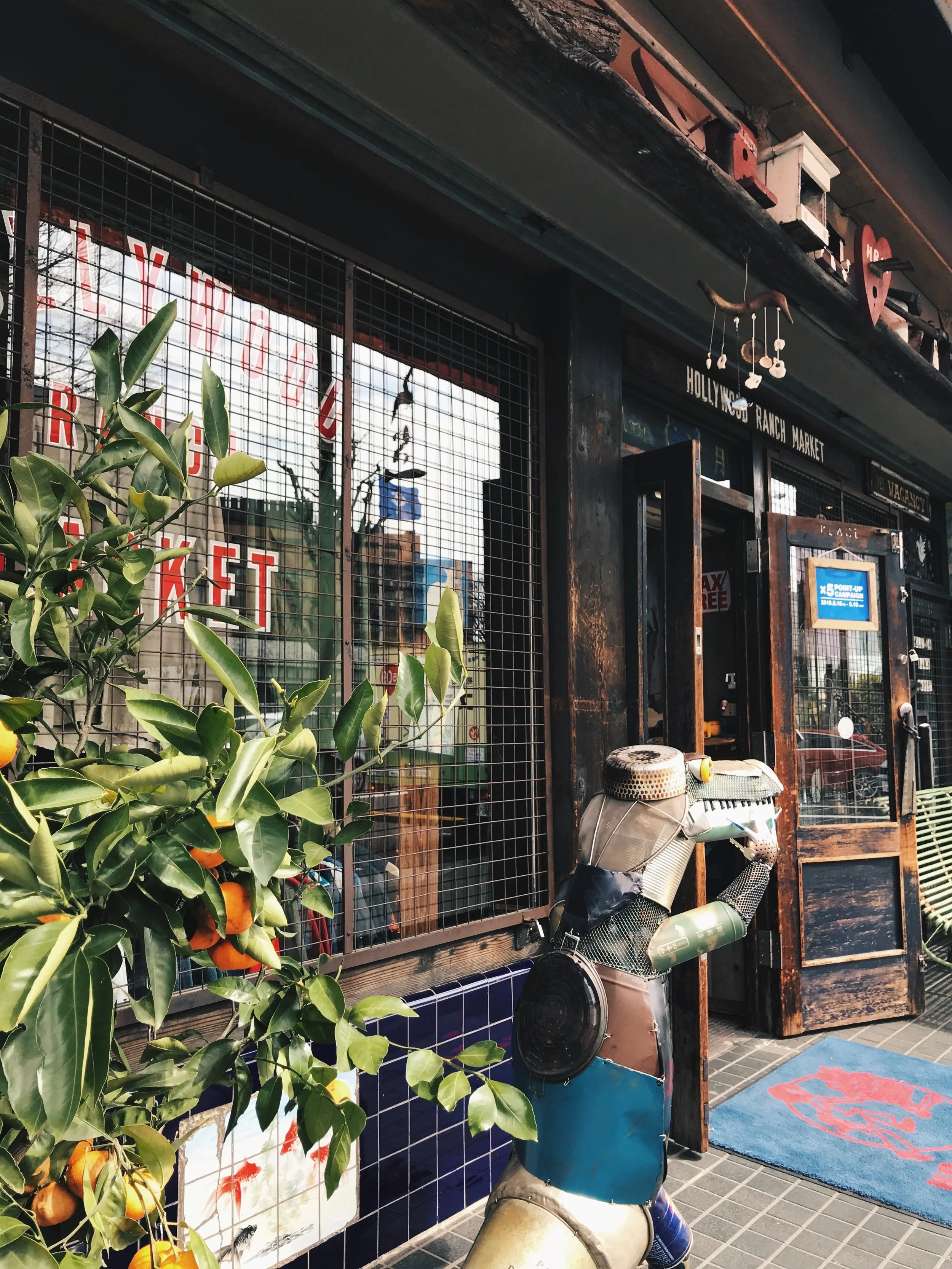 Hollywood Ranch Market