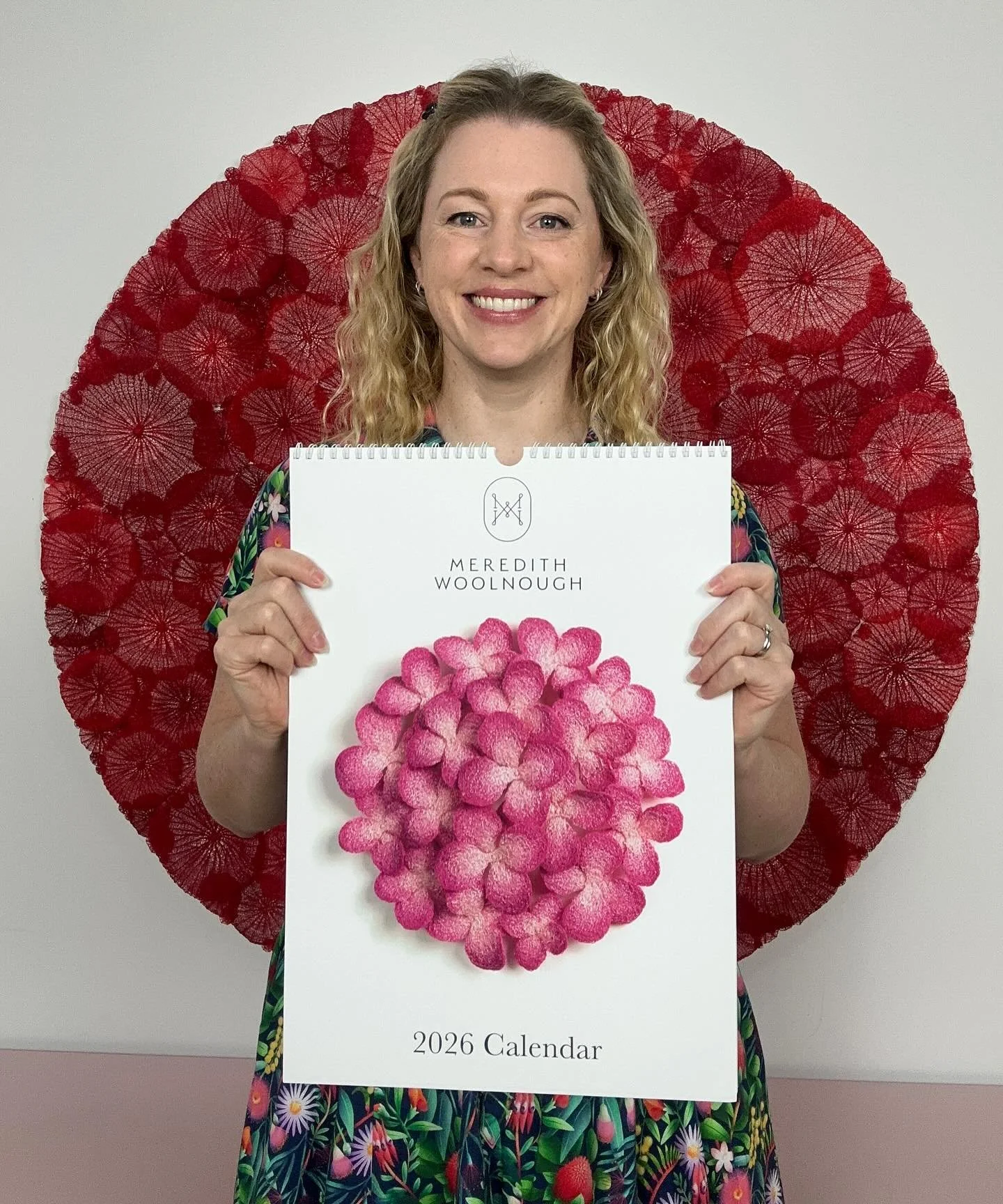 Looking for an easy (and beautiful) Christmas present? 
I have you covered with my 2026 calendar! 
Give the gift of beautiful, colourful art all year. 

Free worldwide shipping! 

Available via the link in my bio or https://meredithwoolnough.com.au/s