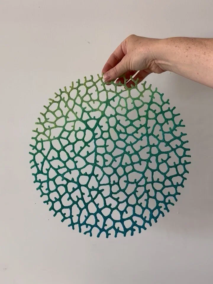 Which is your favourite embroidery? 
1️⃣ or 2️⃣?
💚 or 💜?

#sculpturalembroidery #meredithwoolnough