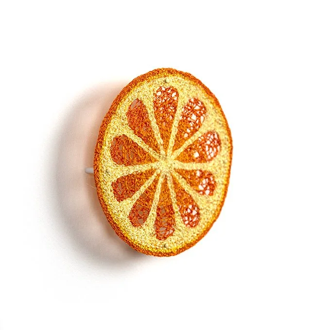 Oange-6-angle-web.jpg