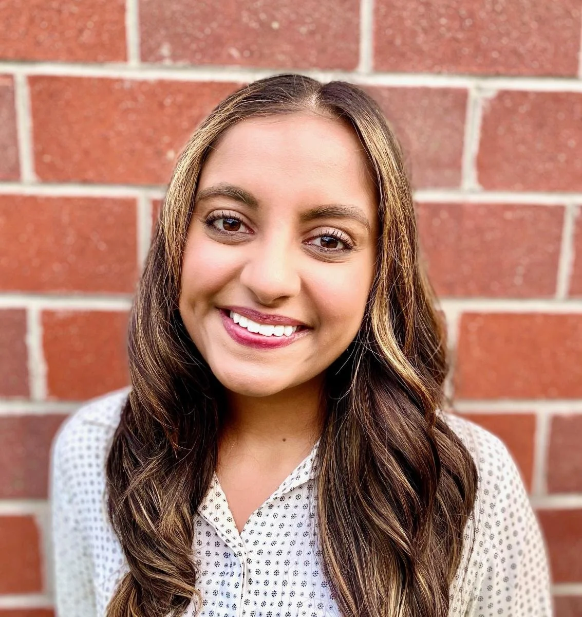 Hoos Serving: Sonia Patel