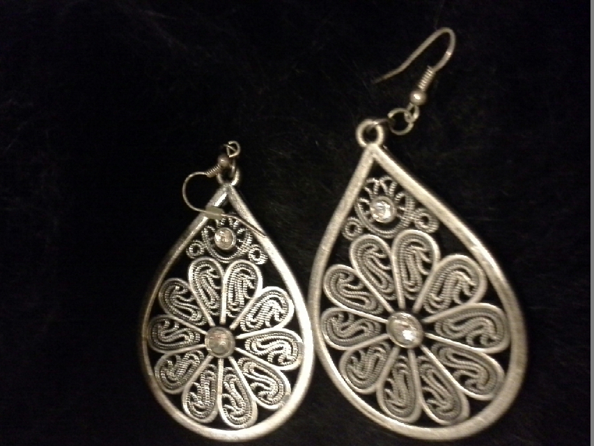 Cool Blue Earrings.jpeg