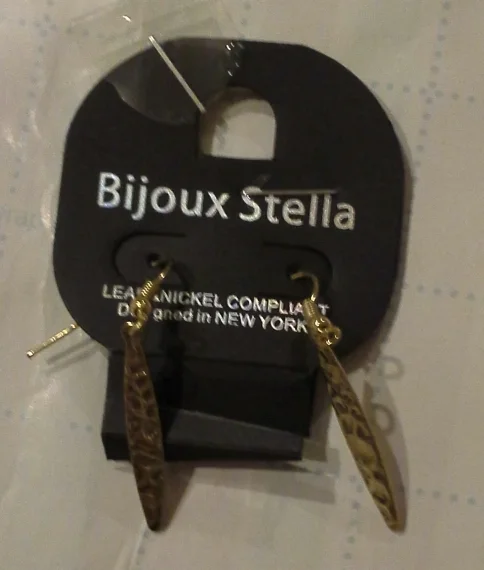 Evening Queen earrings.jpeg