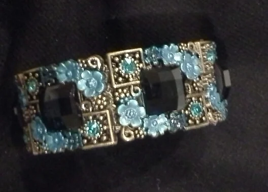 Lovely Day bracelet.jpeg