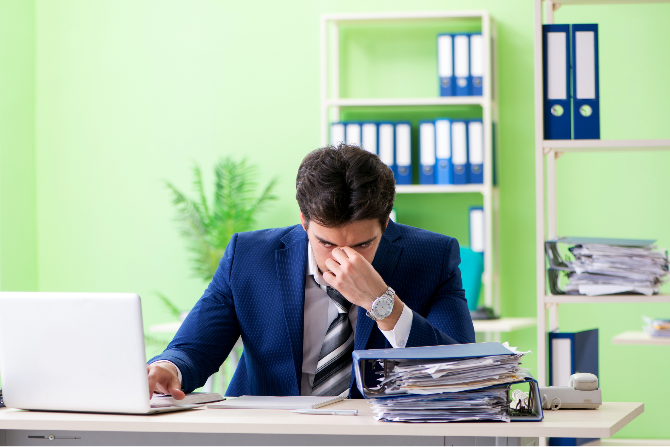 How Not to Be an “Automated Tool” on LinkedIn