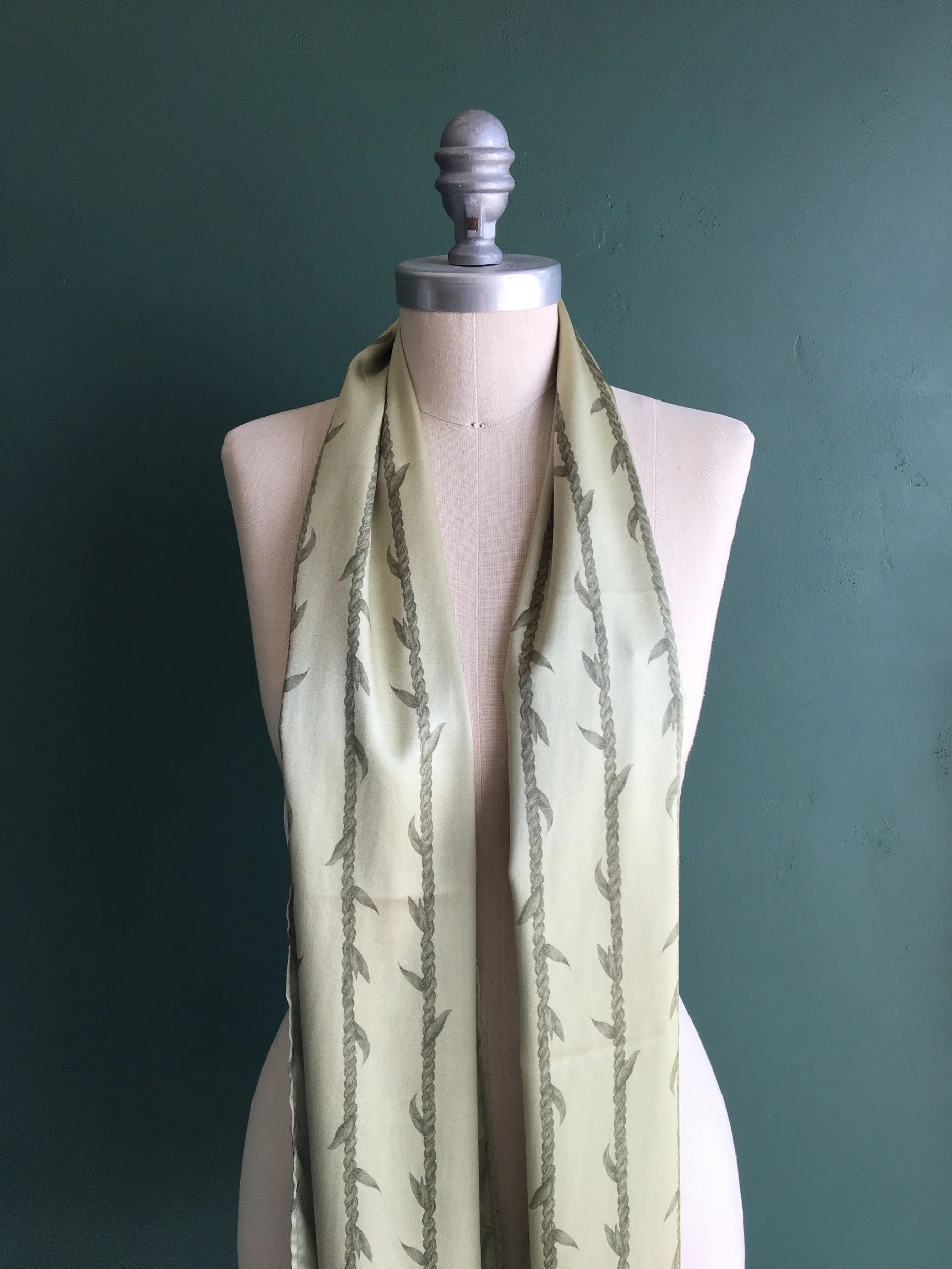 scarf green.jpeg