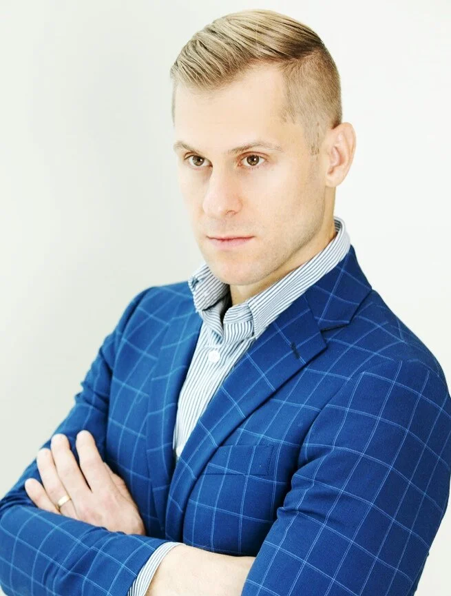  Adrian Kramer, Tenor 