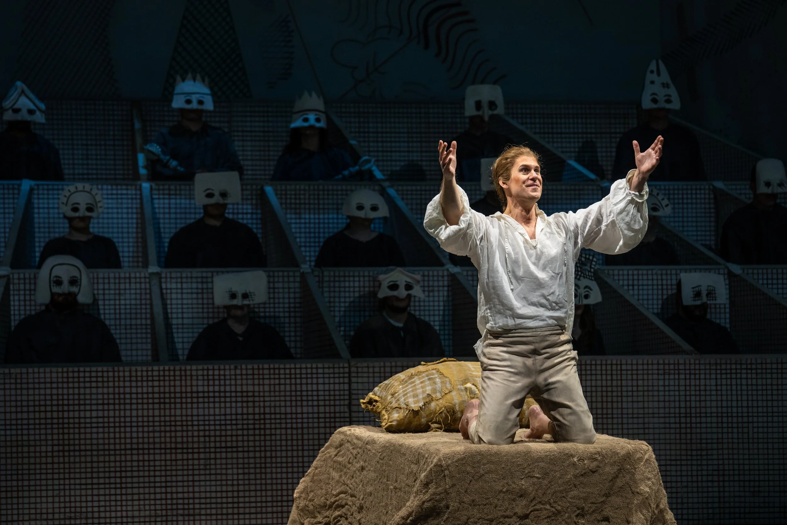  Tom Rakwell in  The Rake’s Progress  for Opera Omaha 