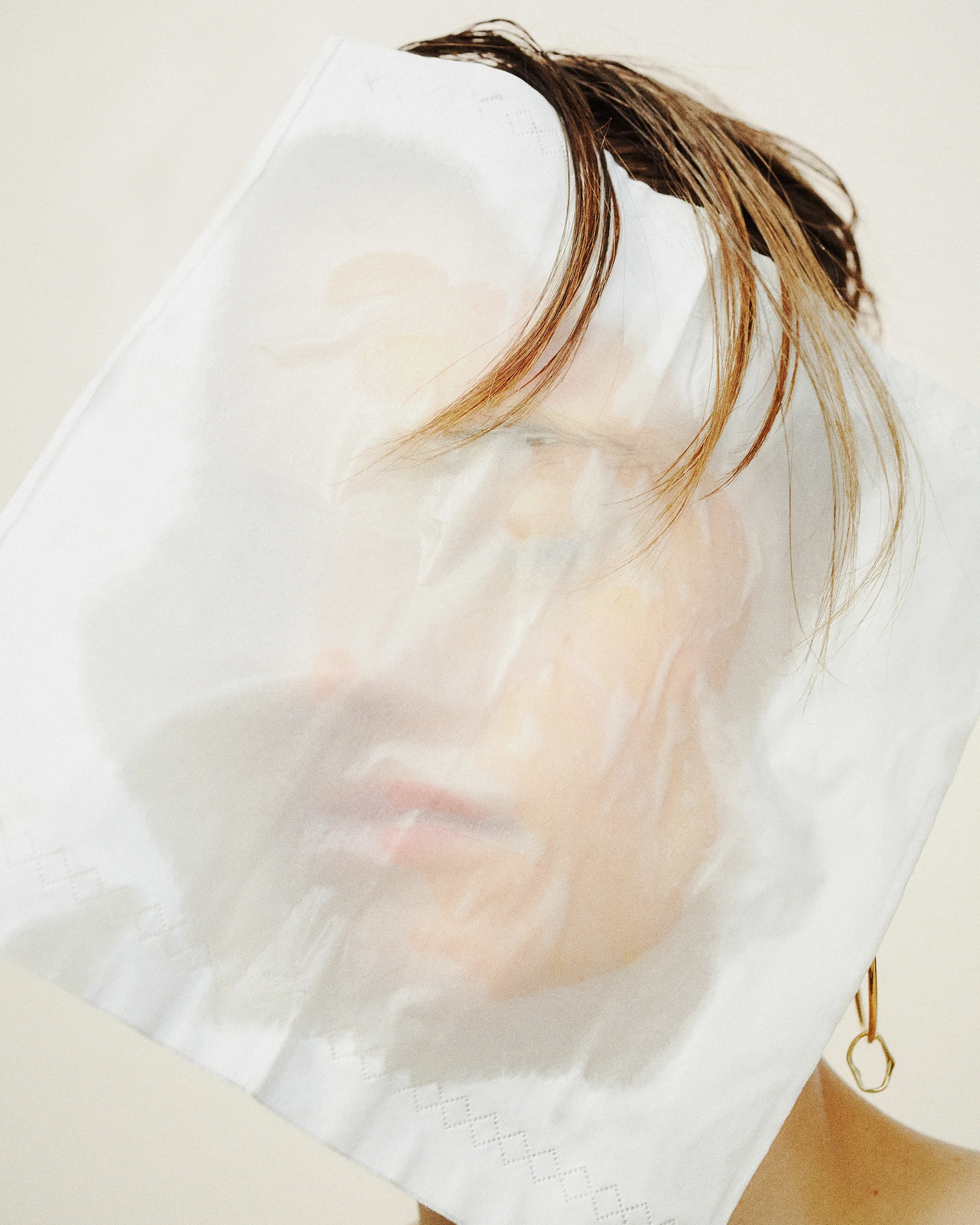 AWESOME Published on 13 April 2019 PHOTOGRAPHER Andreas Knaub @andreasknaub andreasknaub.com HAIR & MAKE UP Helena Narra @helenanarra www.narra.cc STYLING Katharina Willim @katharinawillim MODEL Stella de Jong @stellakaroena smcmodelmanagement.com