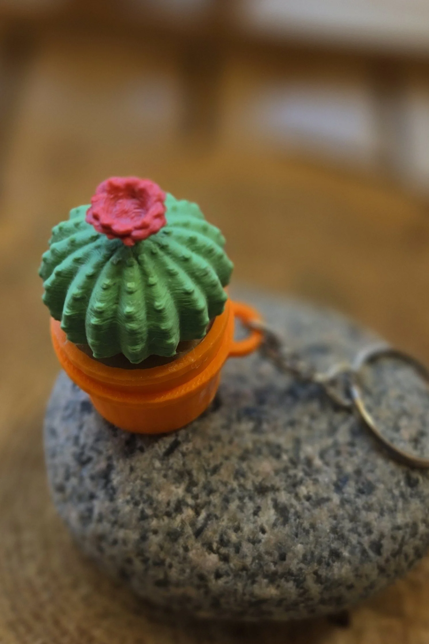 Bulb Cactus Fidget Clicker Keychain