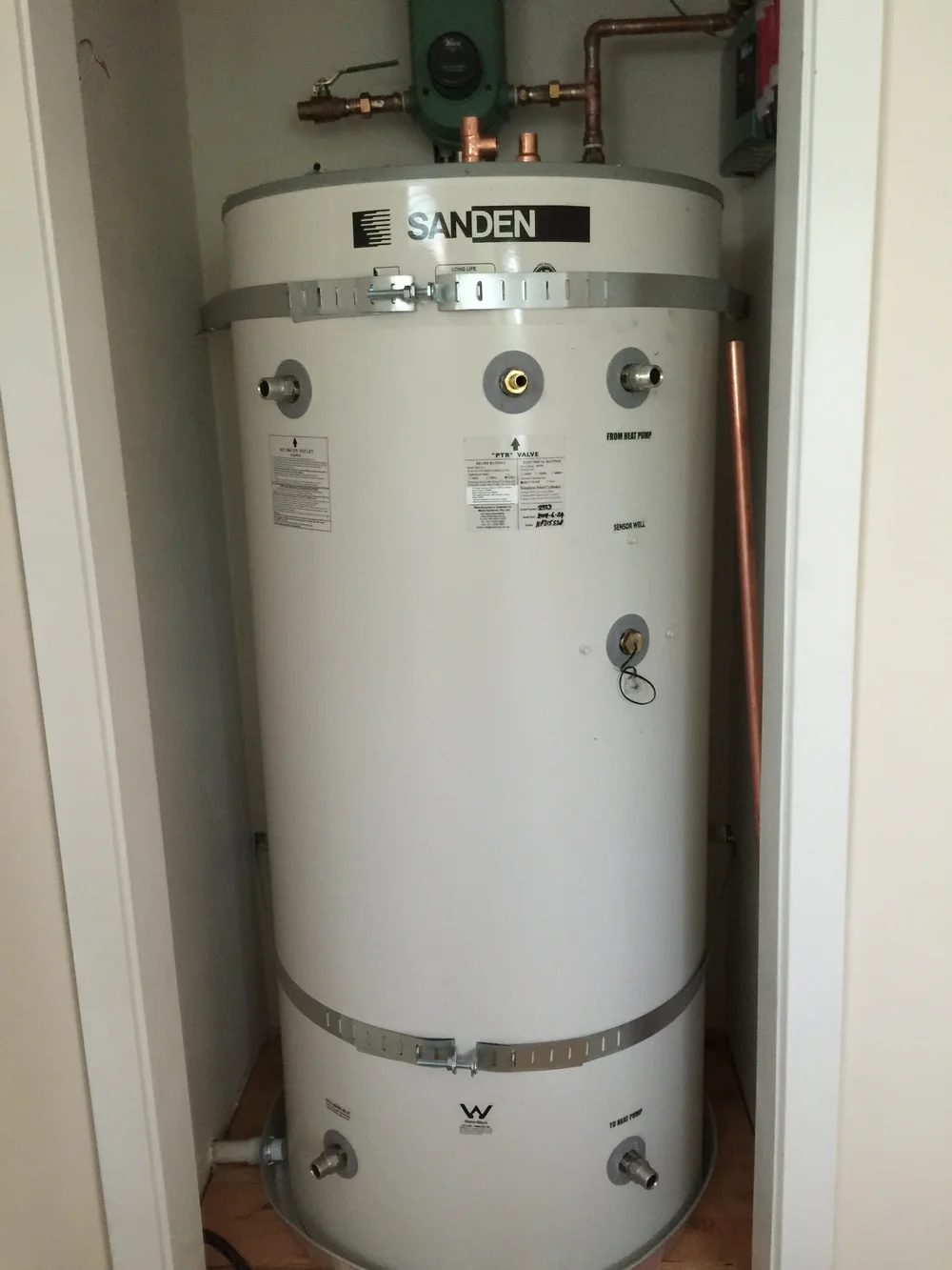 Unlocking the Combi: Lessons from the First North American SANCO2 Retrofit  — Small Planet Supply - Energy Efficient Mechanical Systems and Building  Materials serving western USA and Canada