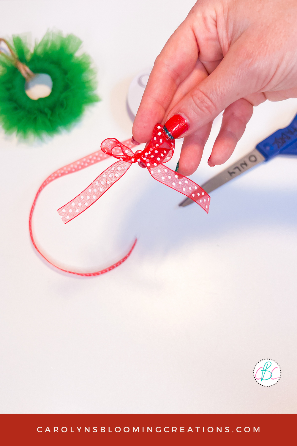 How To Make a Tulle Christmas Wreath Ornament — DIY Home Improvements ...