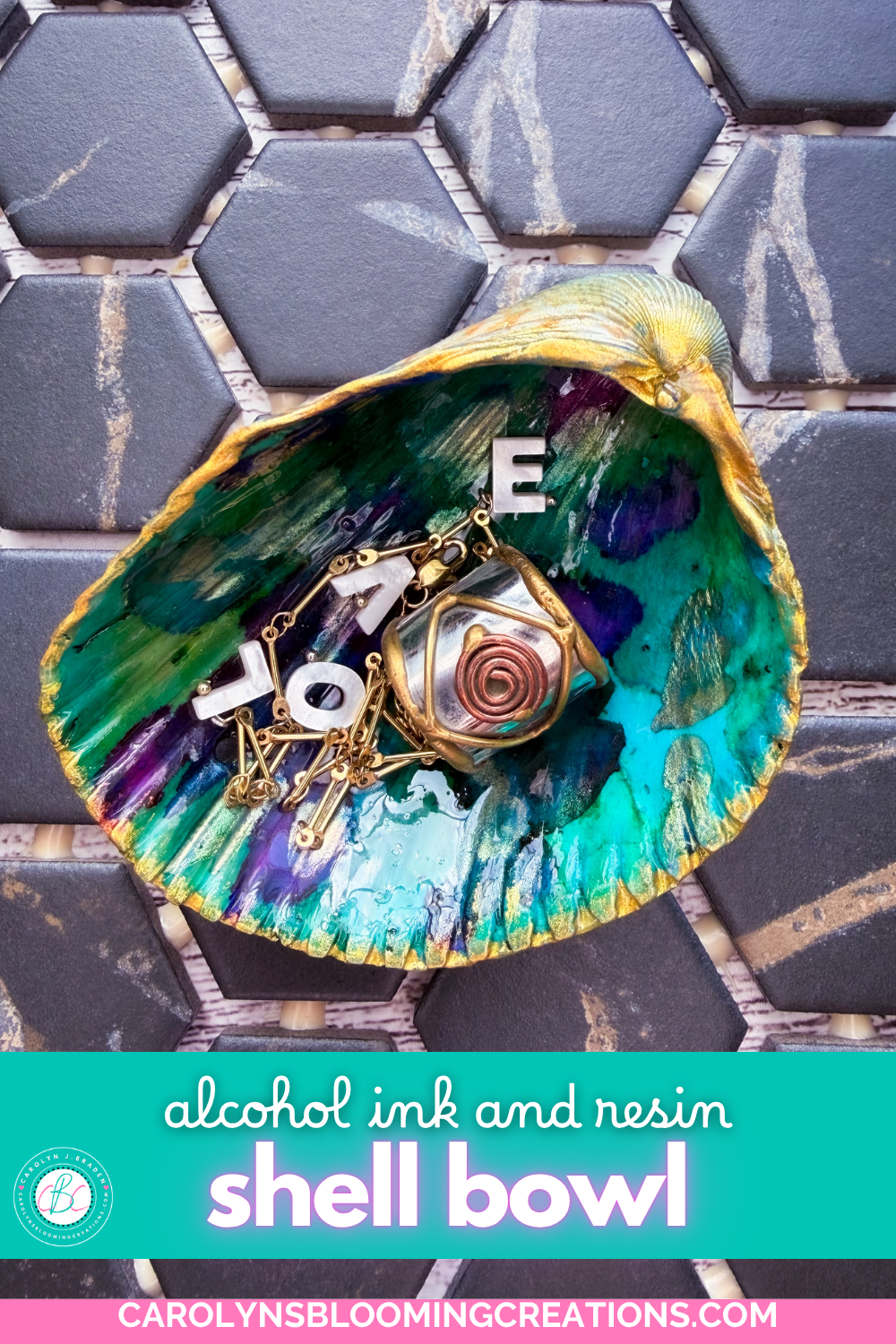 What to Do With Seashells: Make These Gorgeous Resin Trinket Bowls