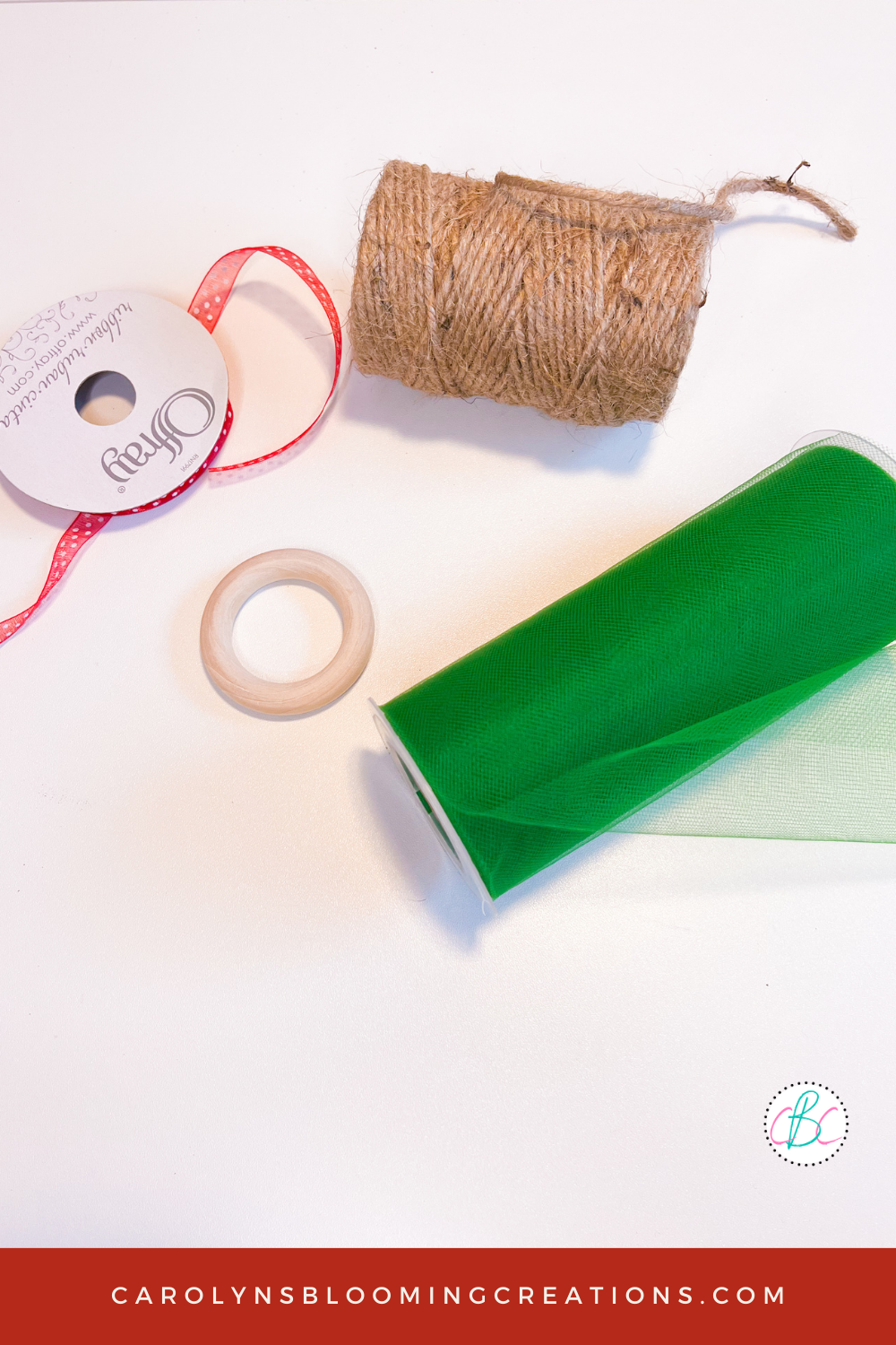 How To Make a Tulle Christmas Wreath Ornament — DIY Home Improvements ...