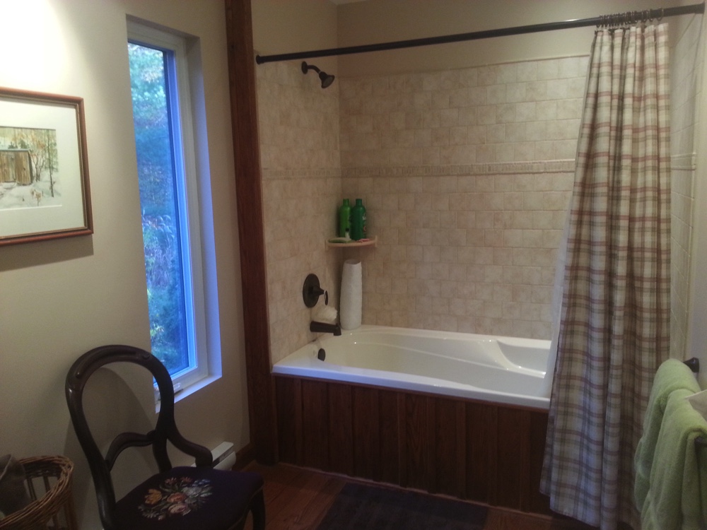 Blakey shower/tub: